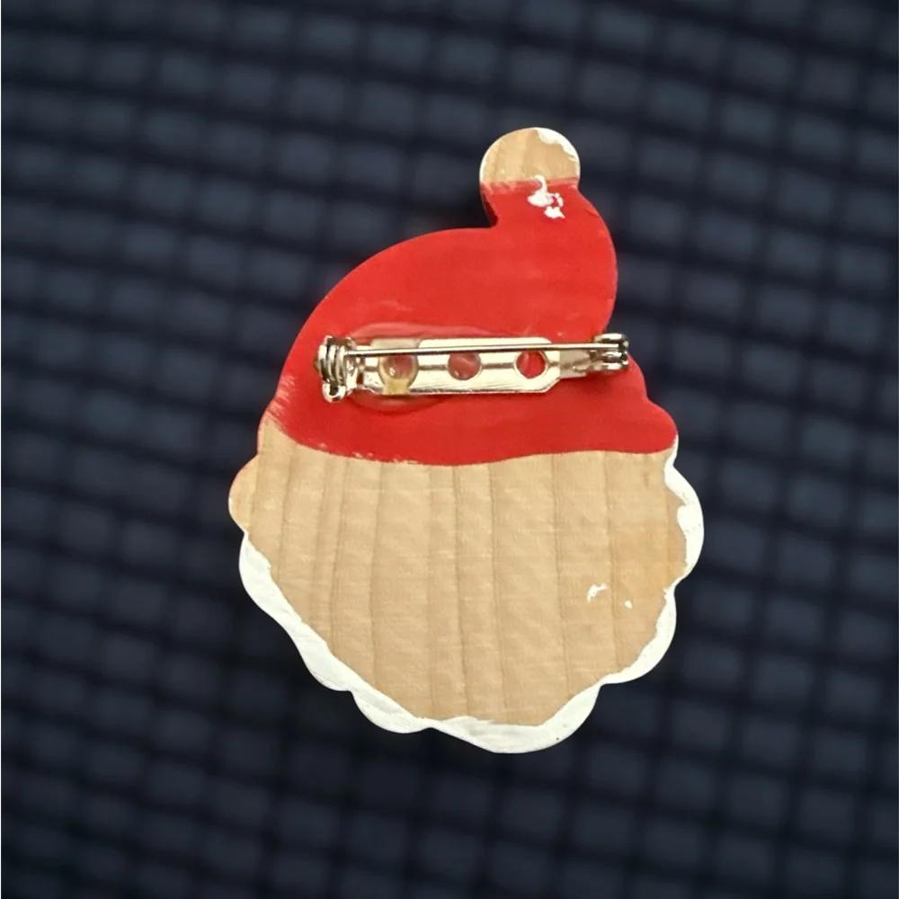 Festive Holiday Ornaments Set brooches
